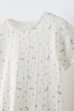 6-14 ANOS/ CONJUNTO COM RENDILHADO DE FLORZINHAS-ZARA New