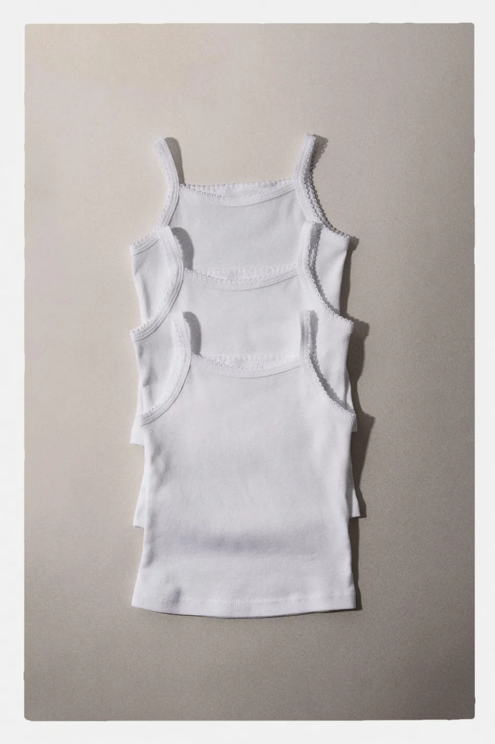 2-6 ANOS/ PACK DE TRÊS T-SHIRTS DE ALÇAS-ZARA Sale
