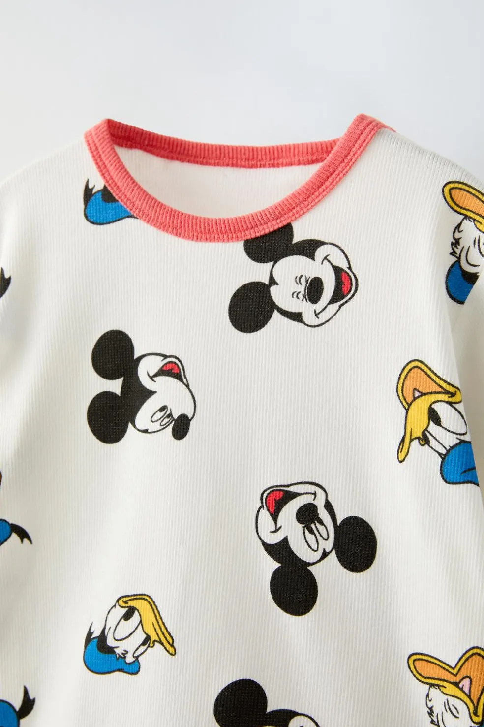 2-6 ANOS/ PIJAMA MICKEY MOUSE AND FRIENDS © DISNEY-ZARA Online