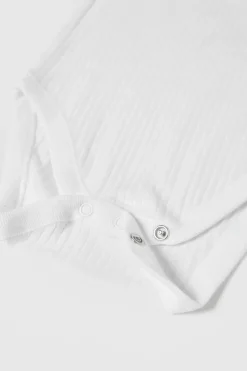 6 MESES - 3 ANOS/ CONJUNTO TRÊS BODIES DECOTE REDONDO-ZARA Store