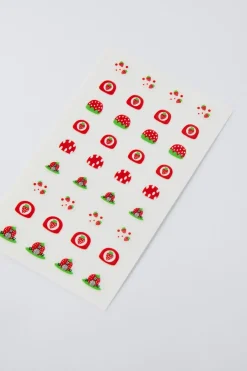 ADESIVOS DE UNHAS STRAWBERRY WORLD-ZARA Online