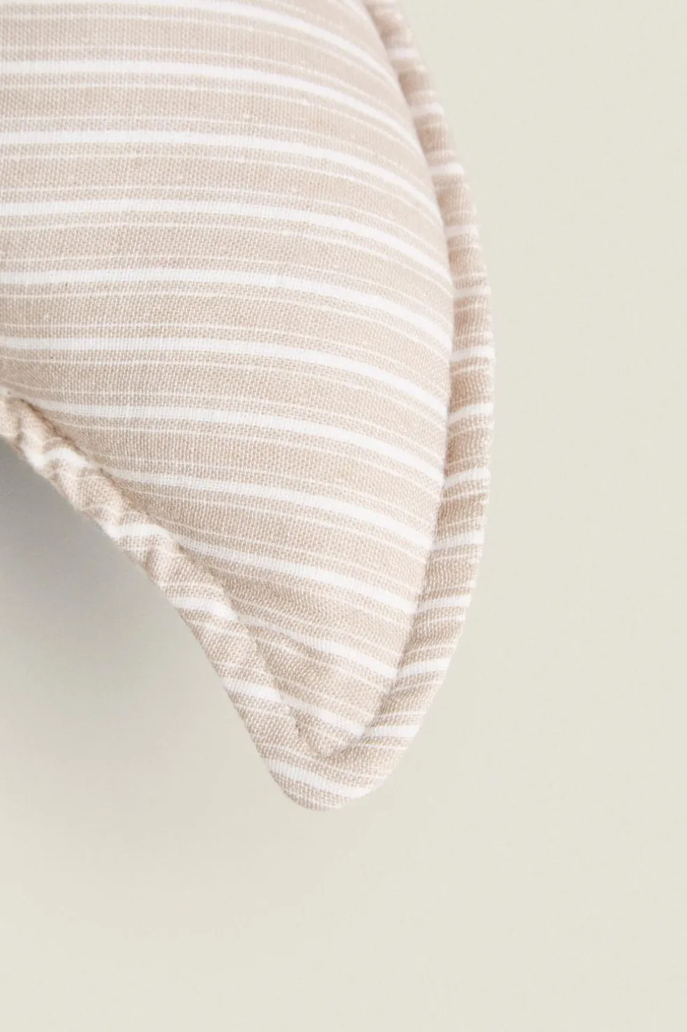 ALMOFADA INFANTIL LUA GAZE-ZARA Flash Sale