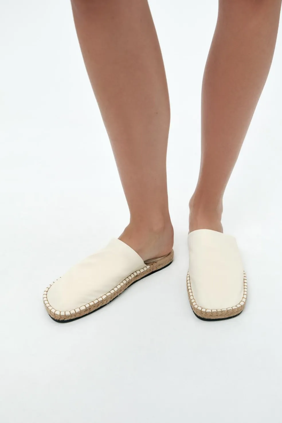 ZARA Sapatos^ALPERGATA MULE DE PELE Branco