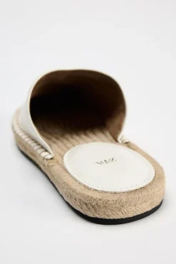 ZARA Sapatos^ALPERGATA MULE DE PELE Branco
