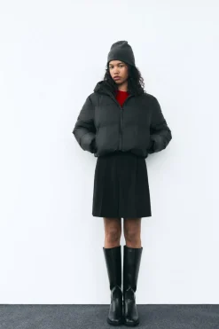 ZARA Sobretudos / Anoraques^ANORAQUE ACOLCHOADO IMPERMEÁVEL Preto