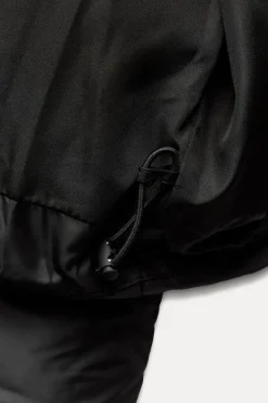 ZARA Sobretudos / Anoraques^ANORAQUE ACOLCHOADO IMPERMEÁVEL Preto