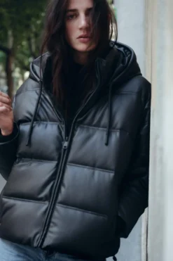 ZARA Winter Layersnew|Sobretudos / Anoraques^ANORAQUE EFEITO PELE WIND PROTECTION Preto
