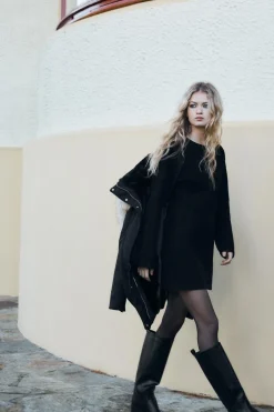 ZARA Sobretudos / Anoraques^ANORAQUE WATER AND WIND PROTECTION Preto