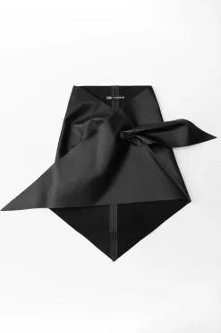 ZARA Acessórios / Bijuteria|Lingerie^BANDANA TRIANGULAR 100% PELE Preto