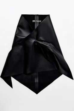 ZARA Acessórios / Bijuteria|Lingerie^BANDANA TRIANGULAR 100% PELE Preto