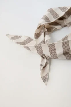 BANDANA TRIANGULAR ÀS RISCAS-ZARA Online