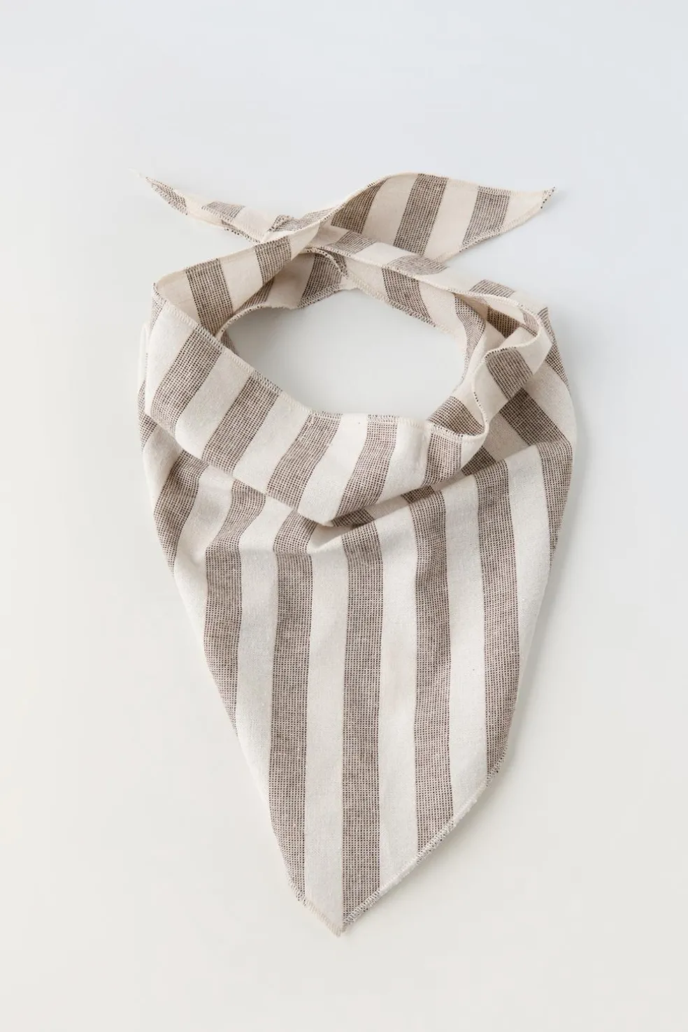 BANDANA TRIANGULAR ÀS RISCAS-ZARA Online