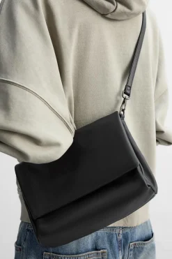 ZARA Malas / Mochilas^BANDOLERA SOLAPA CADENA Preto