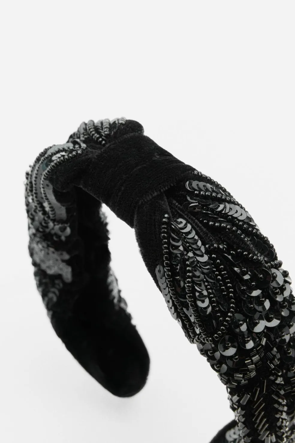 ZARA Acessórios / Bijuteria|Lingerie^BANDOLETE DE VELUDO COM MISSANGAS Preto