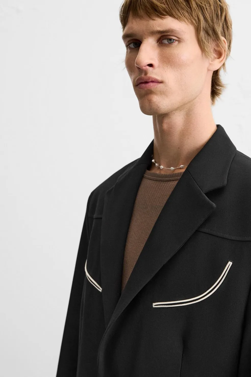 ZARA Blazers^BLAZER COM LINHAS VIVAS EM CONTRASTE Preto