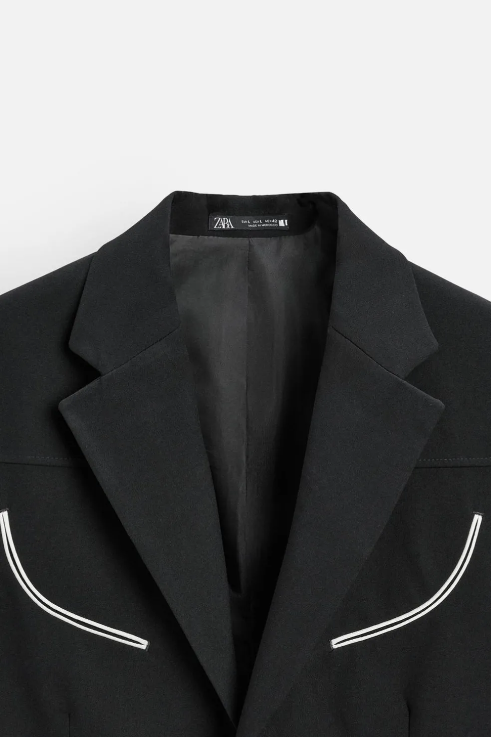 ZARA Blazers^BLAZER COM LINHAS VIVAS EM CONTRASTE Preto