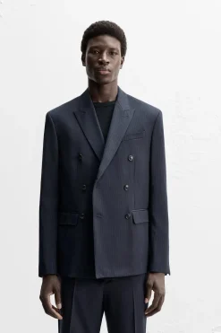 ZARA Blazers^BLAZER CRUZADO DE FATO COM RISCA DIPLOMÁTICA Riscas