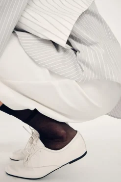 ZARA Sapatos^BLUCHER DE PELE branco
