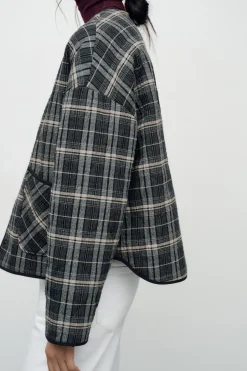ZARA Blusões^BLUSÃO ACOLCHOADO AOS QUADRADOS Cru / Azul