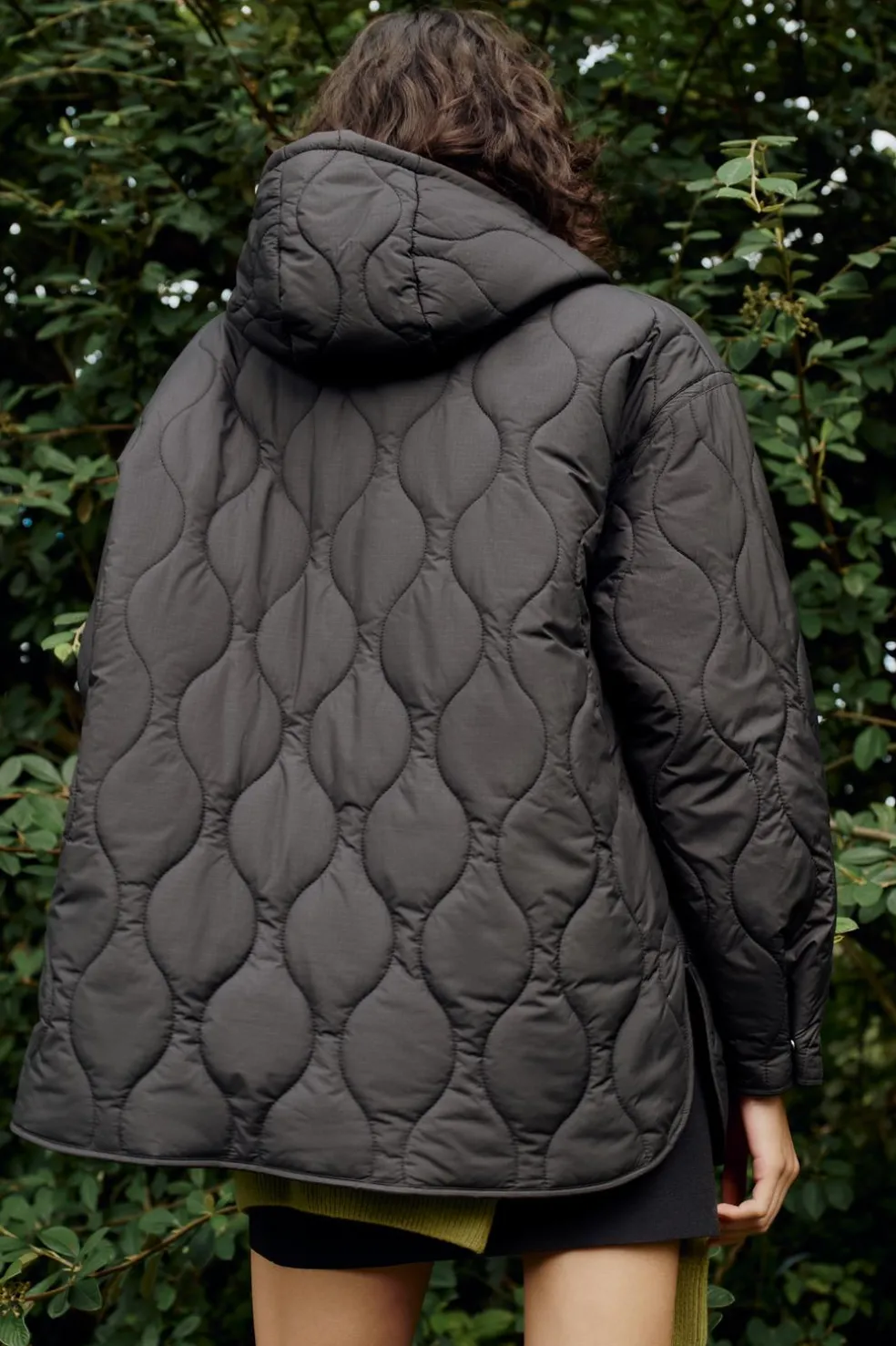 ZARA Blusões^BLUSÃO ACOLCHOADO CAPUZ Preto