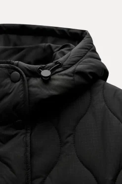 ZARA Blusões^BLUSÃO ACOLCHOADO CAPUZ Preto