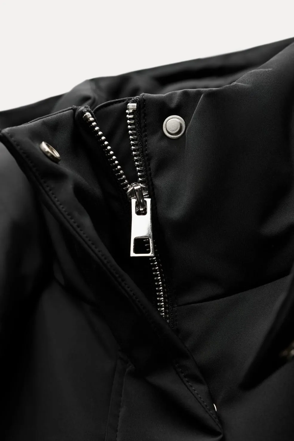 ZARA Winter Layersnew|Sobretudos / Anoraques^BLUSÃO ACOLCHOADO COM CAPUZ WATER AND WIND PROTECTION Preto