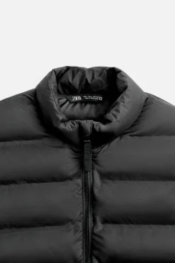 ZARA Blusões|Casacos De Pluma^BLUSÃO ACOLCHOADO LEVE Preto