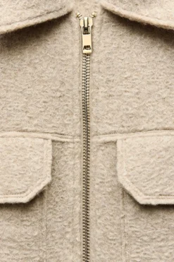 ZARA Winter Layersnew|Blusões^BLUSÃO BOUCLÉ COM BOLSOS DE CHAPA Bege
