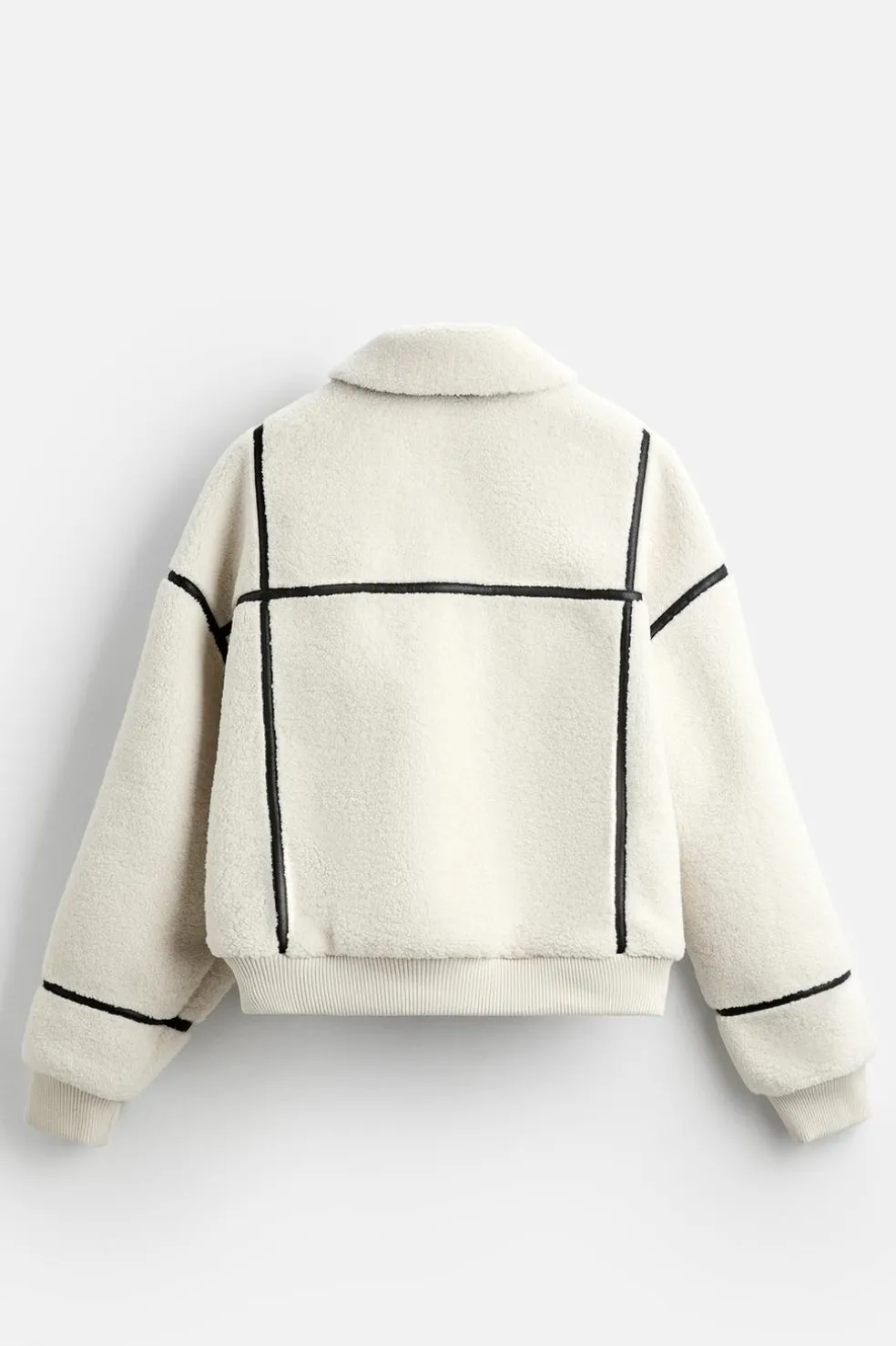 ZARA Vestuário De Inverno|Blusões^BLUSÃO COM EFEITO DE PELO ENCARACOLADO CONTRASTANTE Branco-marfim
