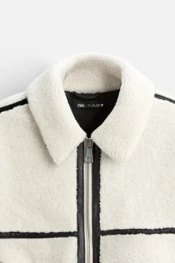 ZARA Vestuário De Inverno|Blusões^BLUSÃO COM EFEITO DE PELO ENCARACOLADO CONTRASTANTE Branco-marfim