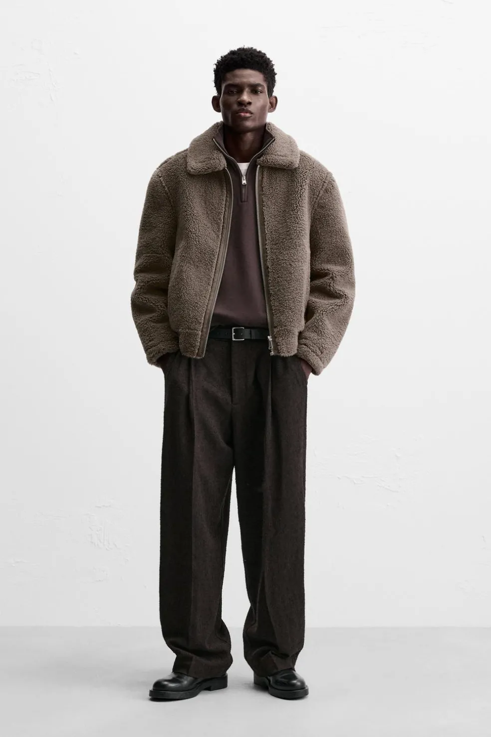 ZARA Vestuário De Inverno|Blusões^BLUSÃO COM EFEITO DE PELO ENCARACOLADO Castanho / Toupeira