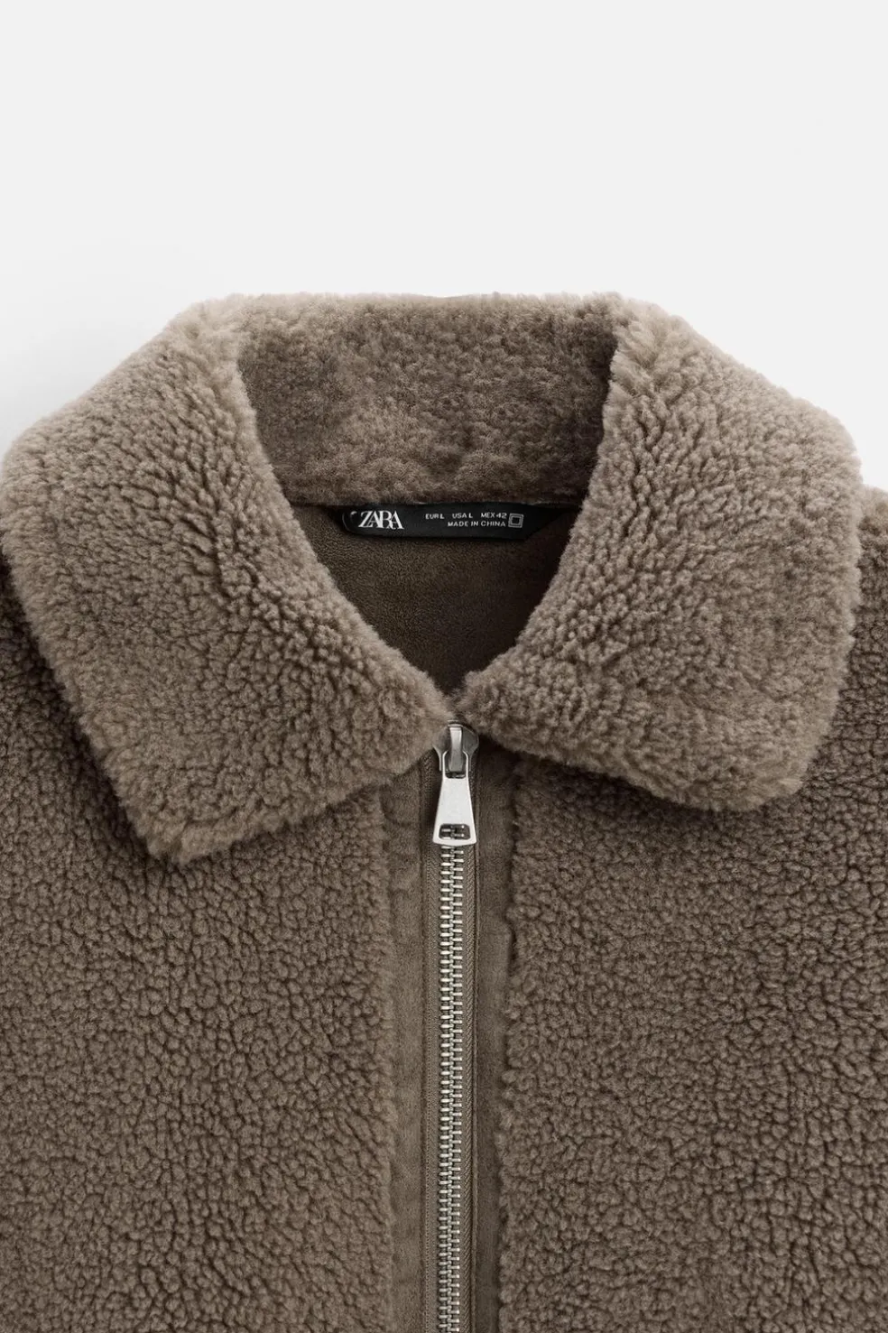ZARA Vestuário De Inverno|Blusões^BLUSÃO COM EFEITO DE PELO ENCARACOLADO Castanho / Toupeira