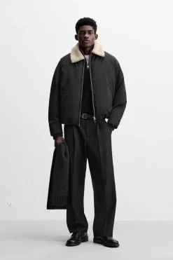 ZARA Vestuário De Inverno|Blusões^BLUSÃO COM GOLA COMBINADA Preto
