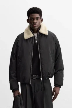 ZARA Vestuário De Inverno|Blusões^BLUSÃO COM GOLA COMBINADA Preto