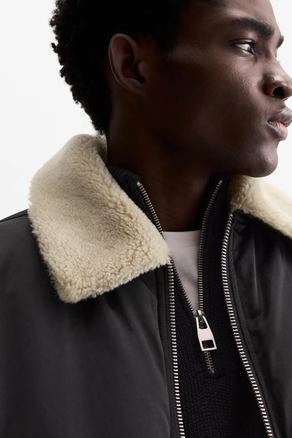 ZARA Vestuário De Inverno|Blusões^BLUSÃO COM GOLA COMBINADA Preto