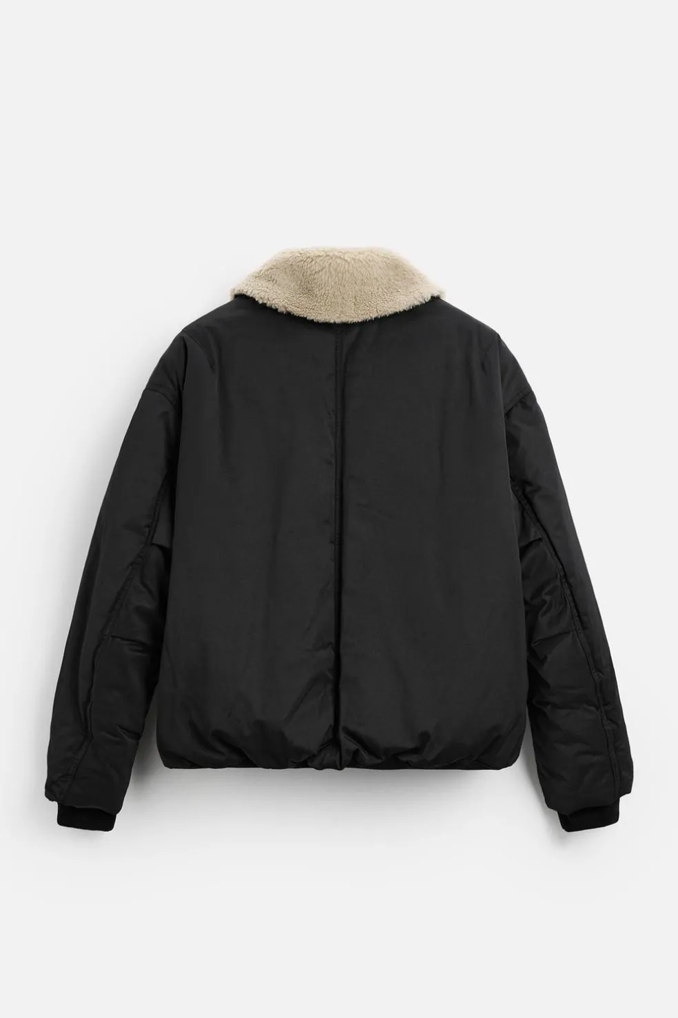 ZARA Vestuário De Inverno|Blusões^BLUSÃO COM GOLA COMBINADA Preto