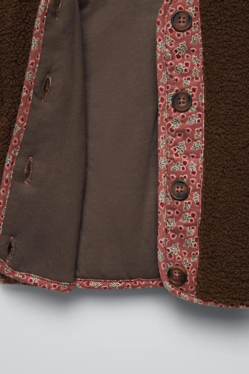 BLUSÃO DE PELO SINTÉTICO ENCARACOLADO COM FLORES-ZARA Cheap