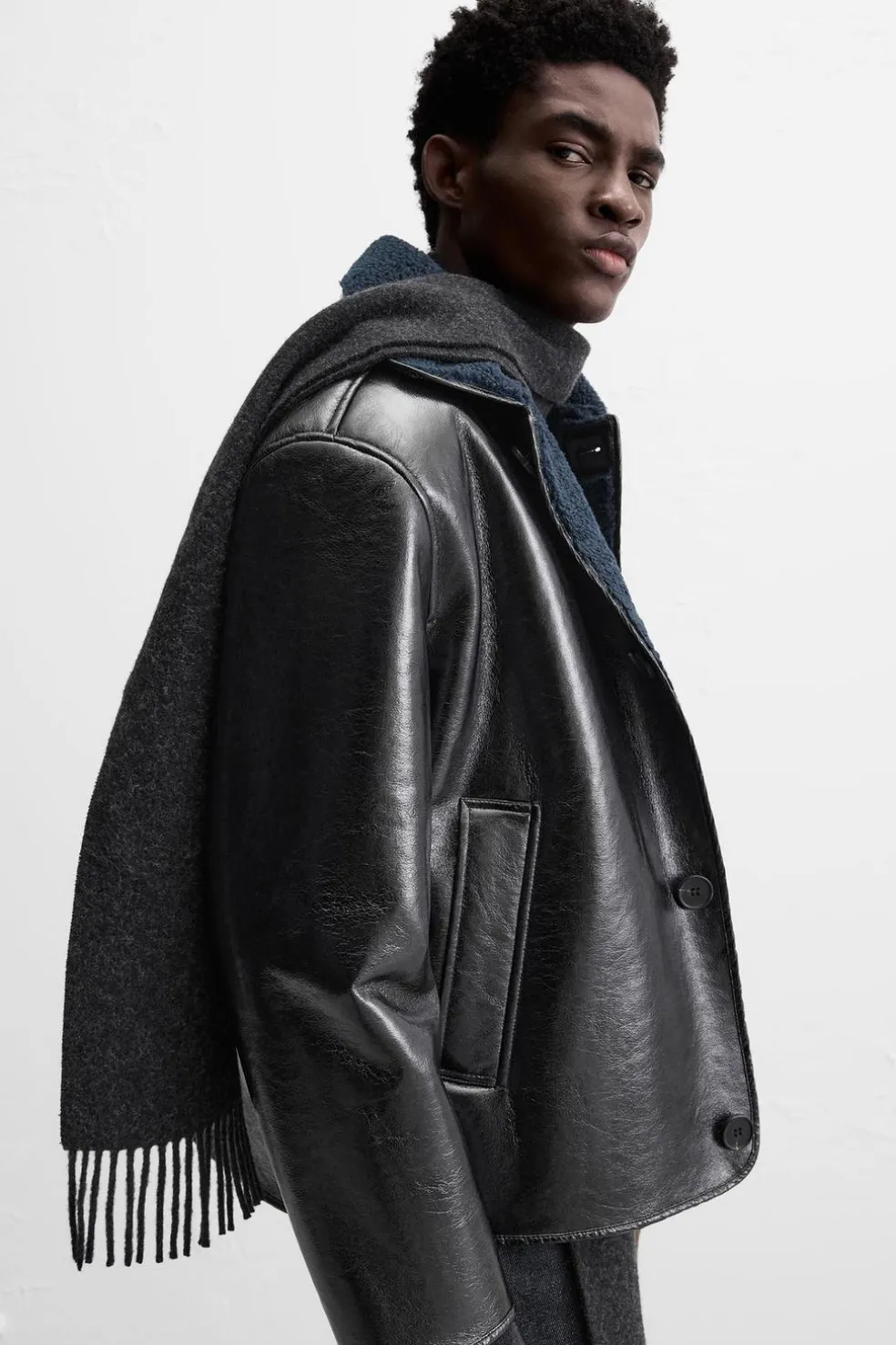 ZARA Vestuário De Inverno|Blusões^BLUSÃO DE POLIPELE BRILHANTE Azul-marinho-escuro