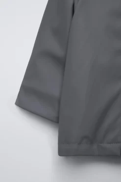 BLUSÃO ENGOMADO WATER RESISTANT-ZARA Shop