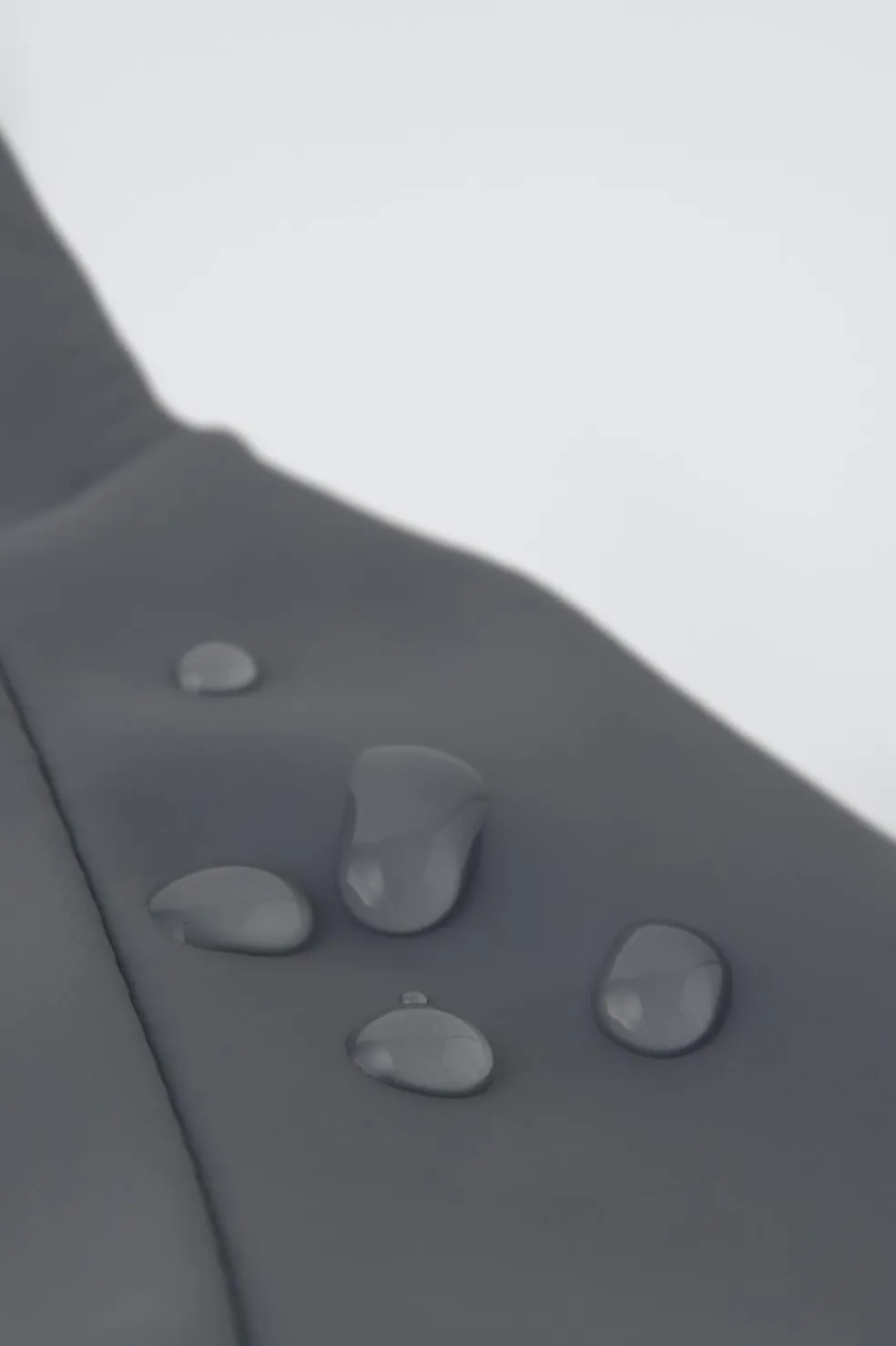 BLUSÃO ENGOMADO WATER RESISTANT-ZARA Shop