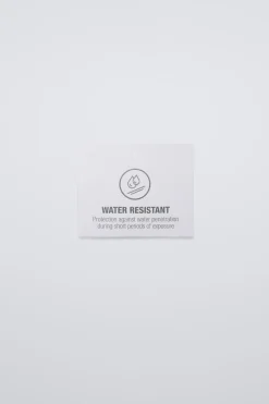 BLUSÃO ENGOMADO WATER RESISTANT-ZARA Shop