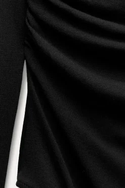 ZARA Winter Layersnew^BODY SUAVE ASSIMÉTRICO COM FRANZIDOS Preto