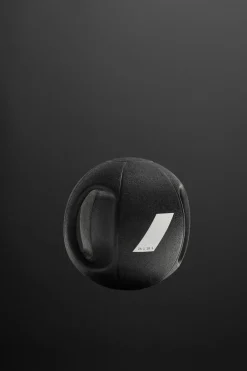 ZARA Malas / Mochilas^BOLA MEDICINAL COM ASAS 3 KG. Preto