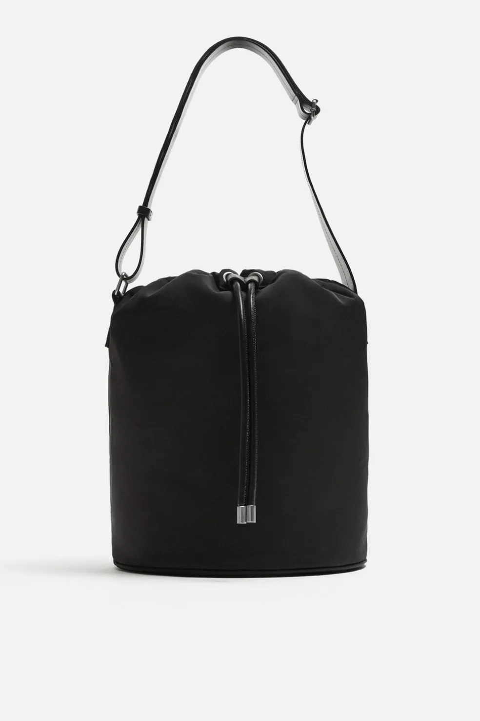 ZARA Malas / Mochilas^BOLSA BALDE X NANUSHKA Preto