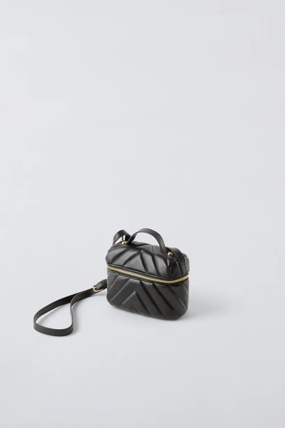 BOLSA CAIXA ACOLCHOADA-ZARA Online