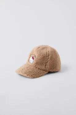 BONÉ COM EFEITO DE PELO ENCARACOLADO HELLO KITTY © SANRIO-ZARA Sale