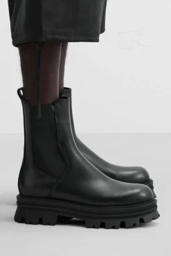 ZARA Vestuário De Inverno|Sapatos^BOTA CHELSEA COM VOLUME Preto