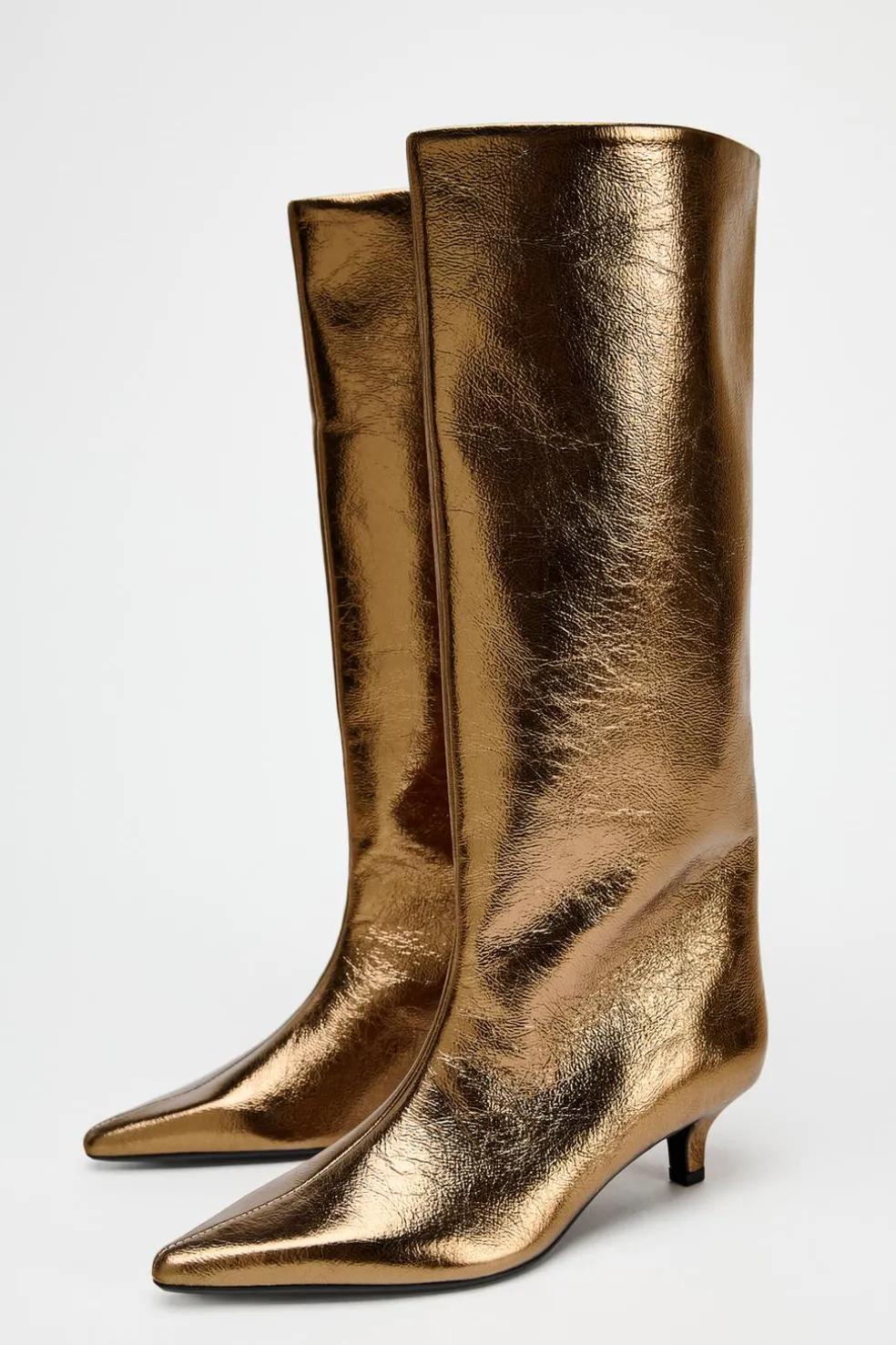 ZARA Sapatos^BOTA COM EFEITO METALIZADO E TACÃO KITTEN Ouro