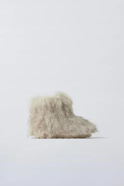 BOTA COM PELO-ZARA Best Sale