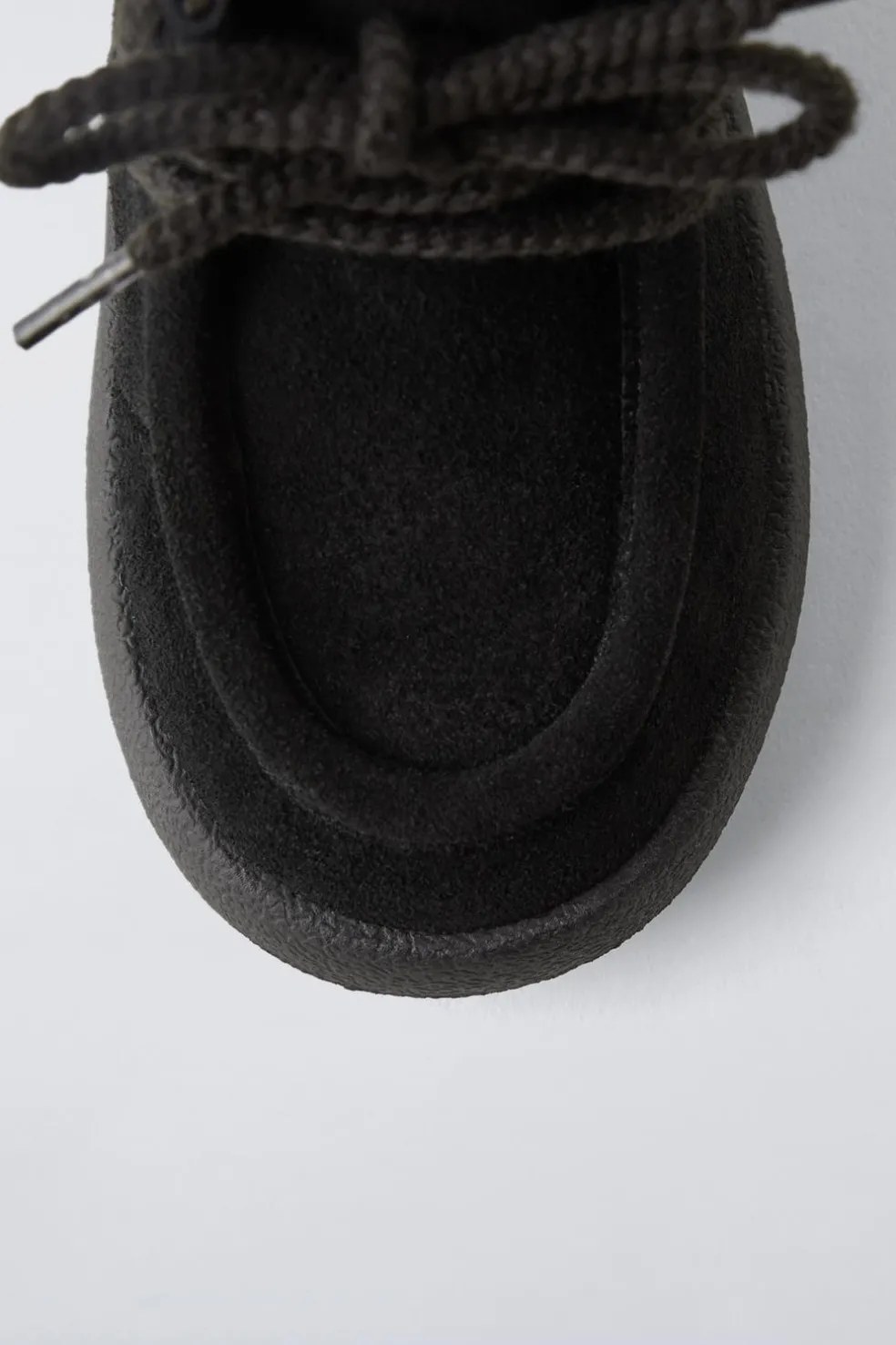 BOTA COM REBORDO EM PELE-ZARA Shop
